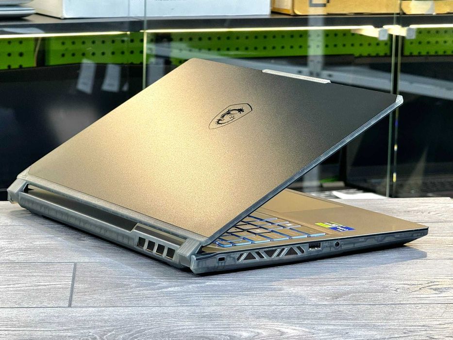 МАГАЗИН / НОВИНКА!!! Msi Cyborg 15 A13VE / DDR5 / Core i7-13620H / RTX 4050 6Gb