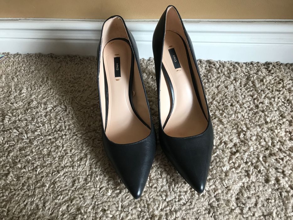 Mango szpilki 39 szpic skora skorzane eleganckie klasyczne