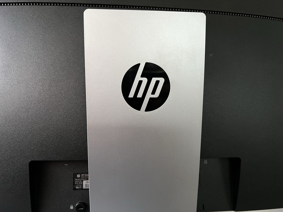 Monitor HP EliteDisplay 23”
