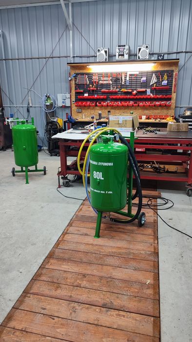 Piaskarka syfonowa 80L