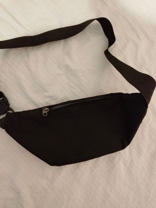 Чорна сумка панама, 4 кармани