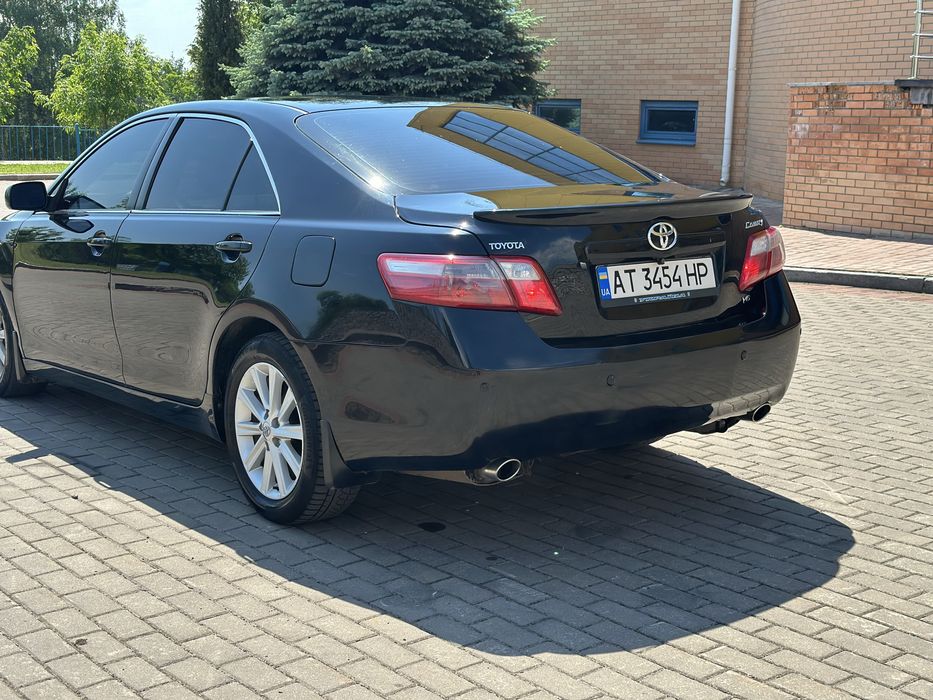 Продам TOYOTA Camry