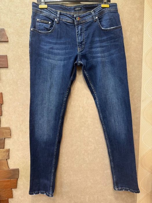Жіночі джинси Gucci