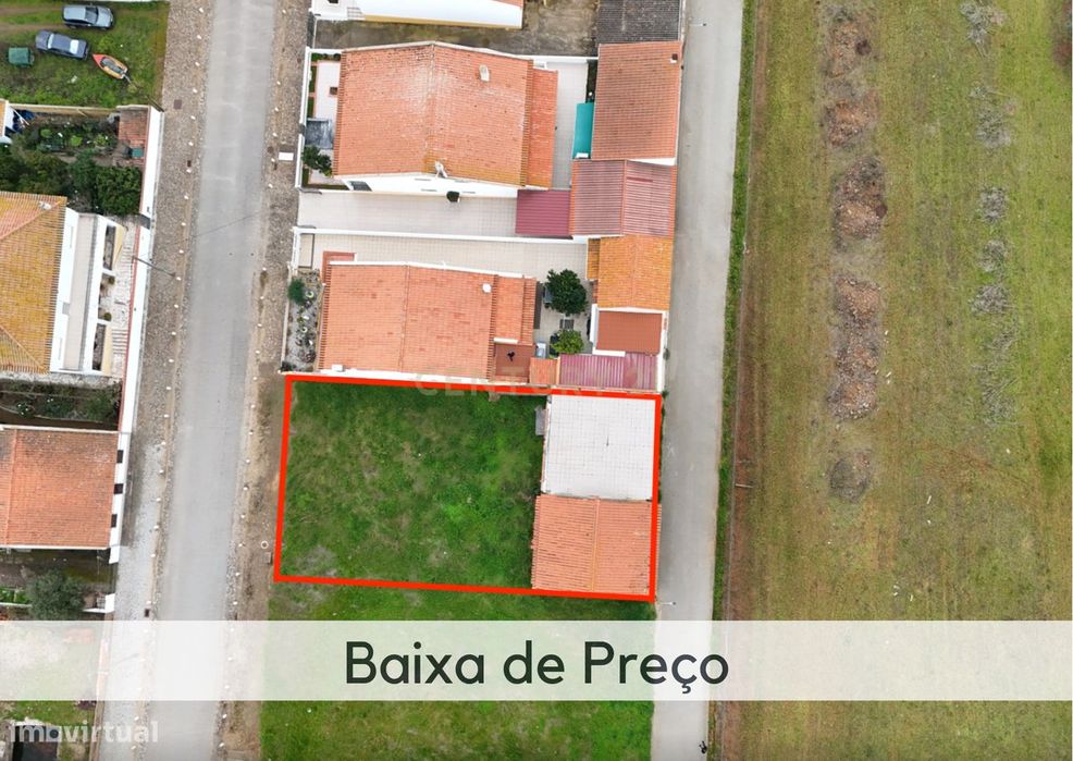 Terreno Urbano em Selmes (Vidigueira), com pré-construção iniciada