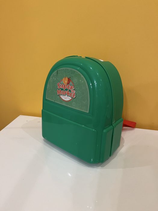 Супермаркет рюкзак каса