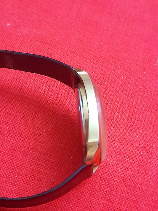 Relógio CAUNY SWISS Corda Manual