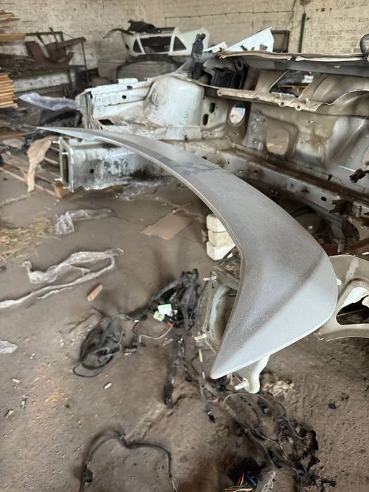 Спойлер на Форд Фокус МК3