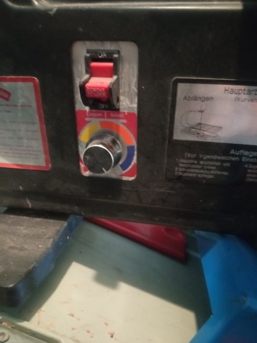 Piła taśmowa z regulacją obrotów