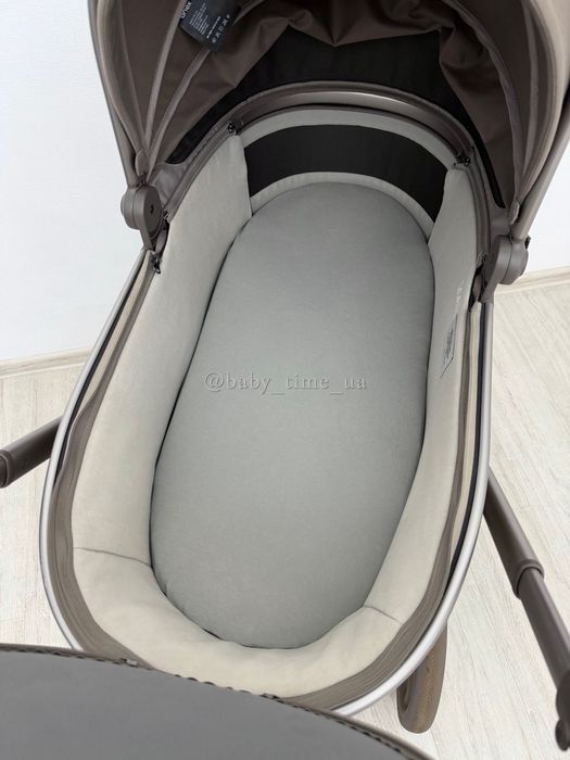 Anex Flo Yuki 3в1 коляска Анекс Фло + автокрісло Анекс