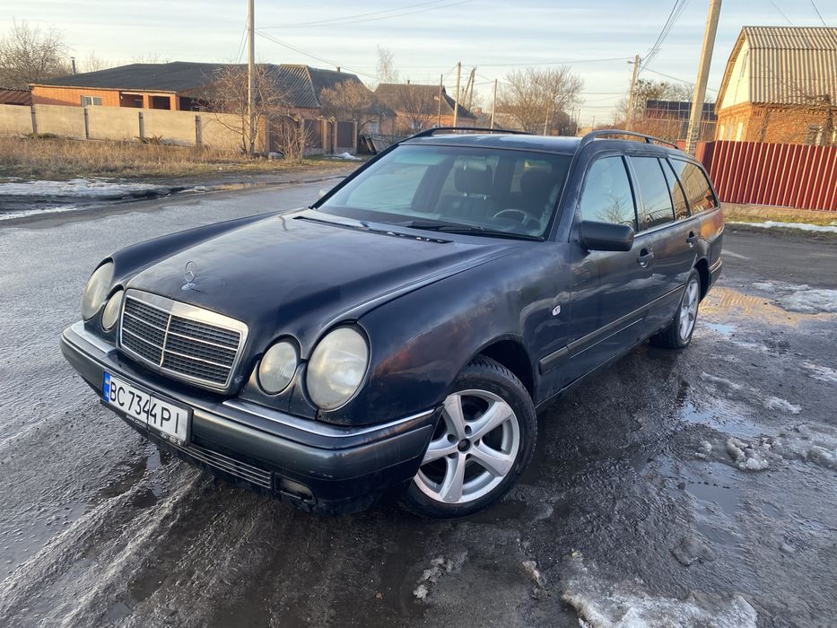 Мерседес 1997 рік 2.3 газ бенз