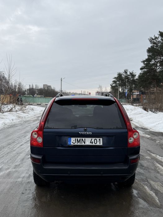 Volvo XC 90 в доброму стані