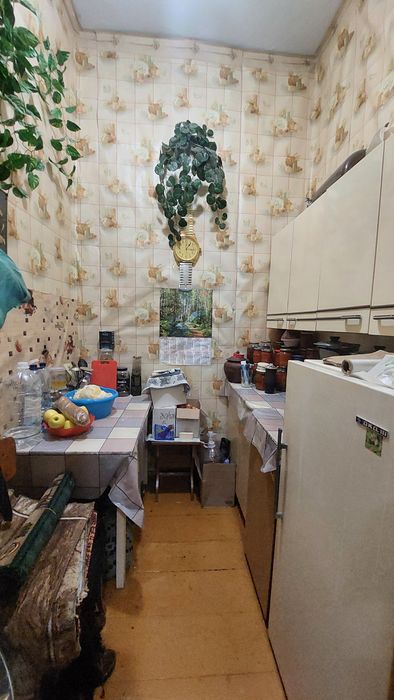 Продам 2-кімнатну квартиру. Вул.Покровська,28