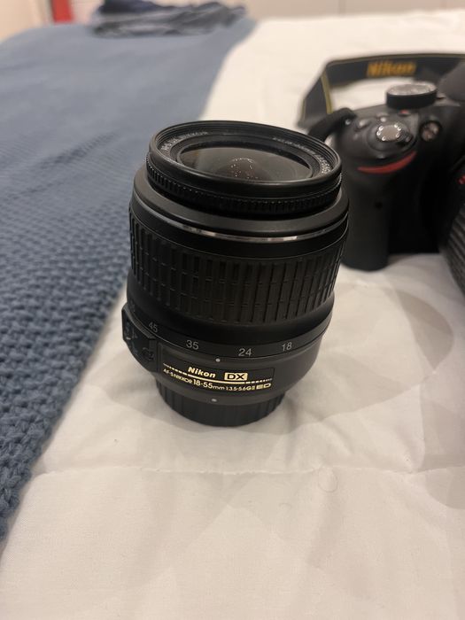 Nikon d3200 + 55-200mm + 18-55mm