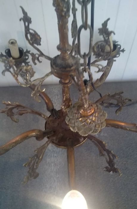 Candeeiro antigo de tecto