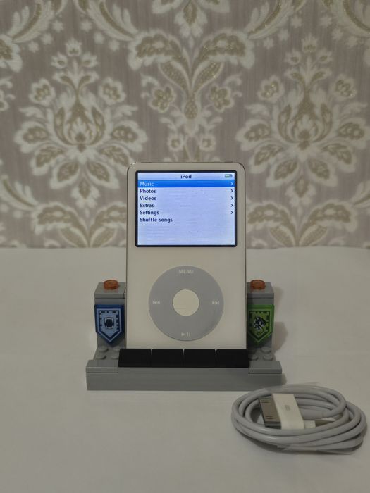 Плеєр Apple iPod Classic 5th gen 30GB White