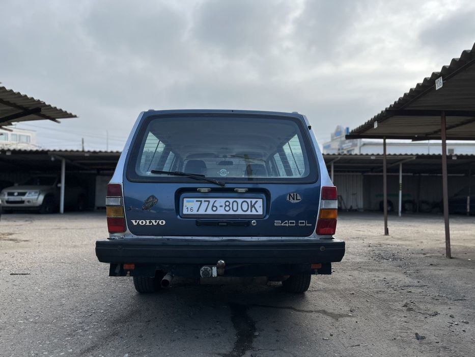 Продам вольво 240