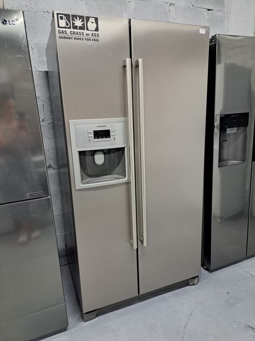 Преміальний двохдверний холодильник Side by Side Bosch Serie 6 Гаранті