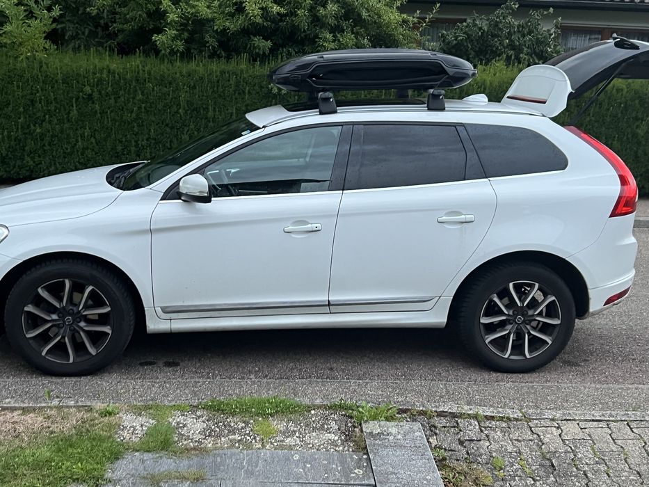 volvo xc 60 2017  D4 .