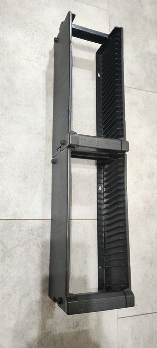 Stojaki na płyty CD DVD