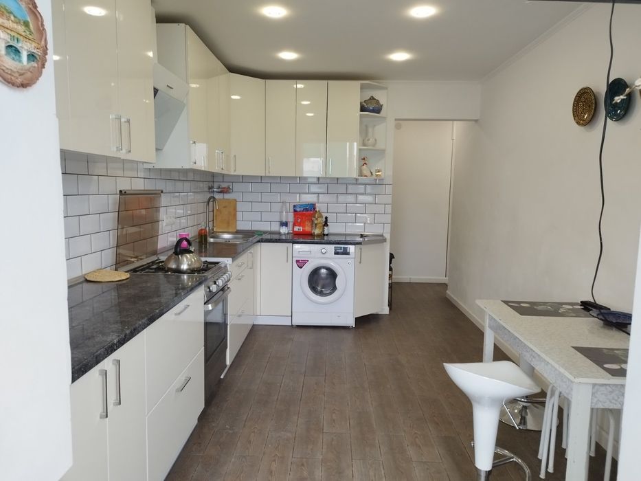 Квартира 2х-1 кім. подобово вільно!  Комарова, Єнтузіастів. Торг.