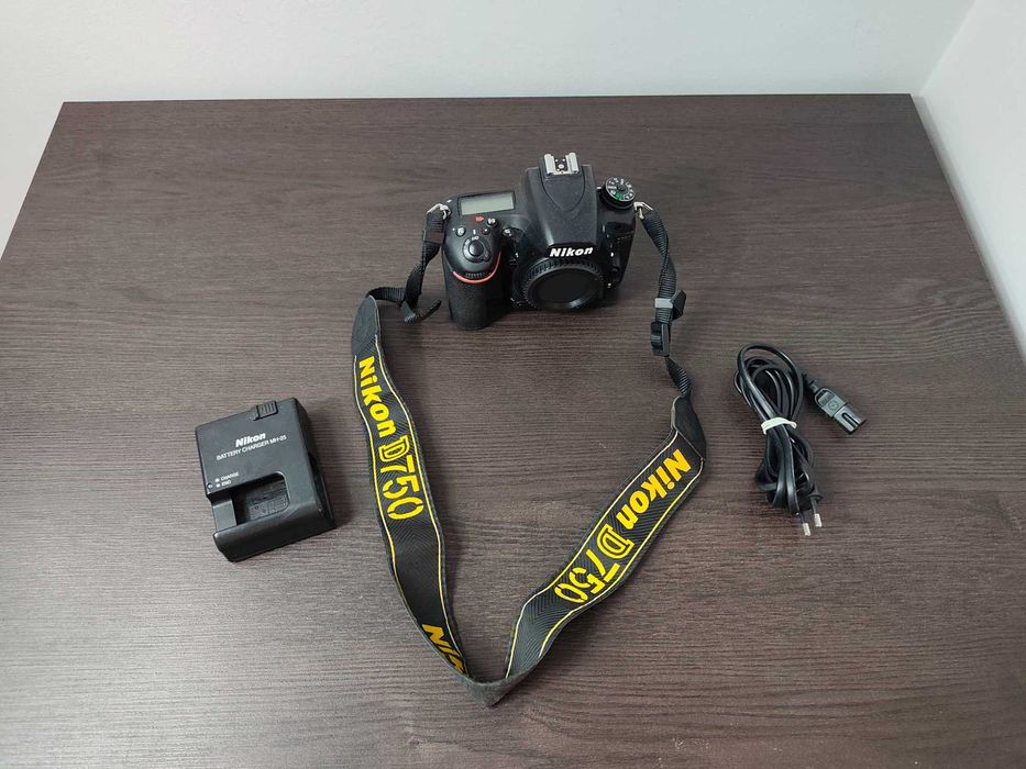 Nikon D750 przebieg 83 tys