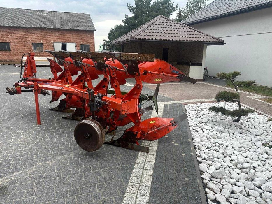 Pług obrotowy 4-skibowy kuhn master 120