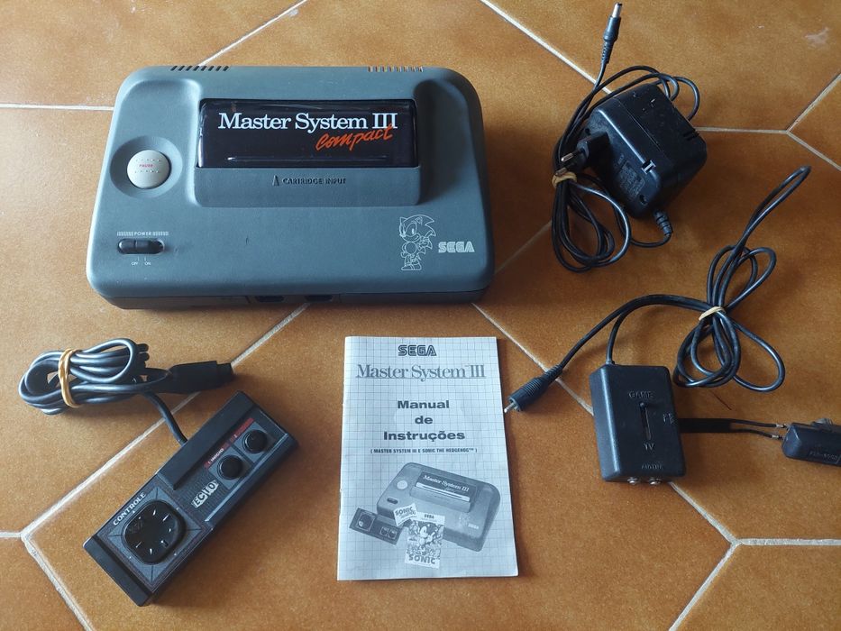 Master System iii Compact na caixa