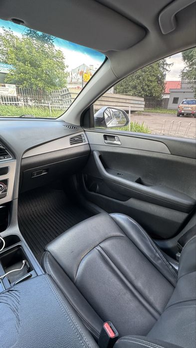 Hyundai sonata 2016