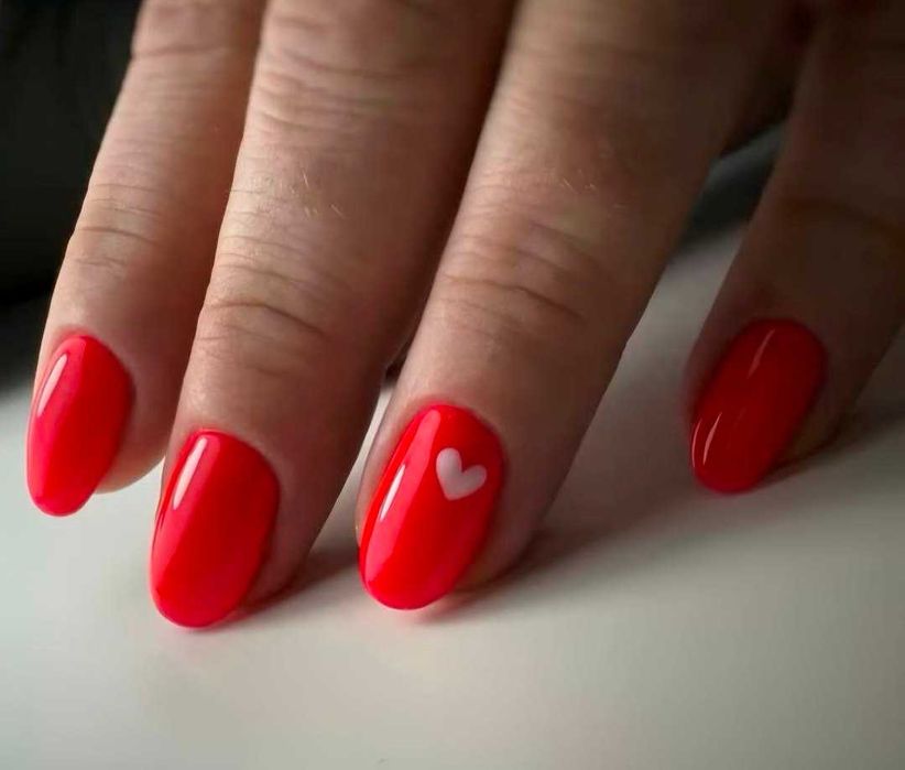 Manicure klasyczny, hybrydowy, żelowy, Pedicure, Dojazd do klientki