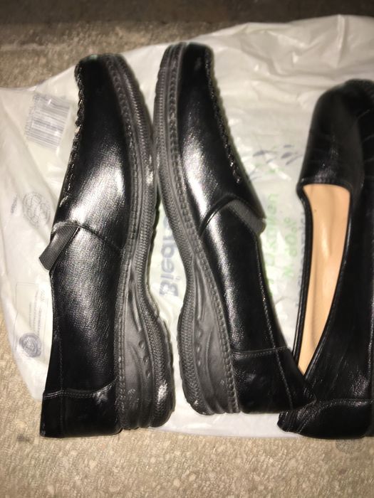 Buty ze zdjęć rozmiar 40 i 41.