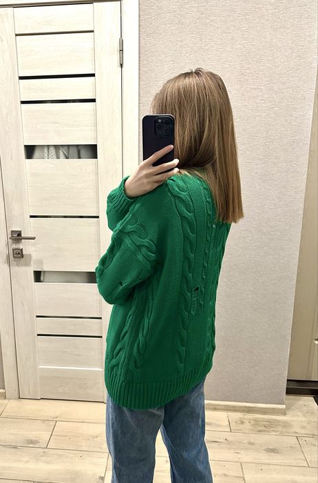 Светр бренду Coosh