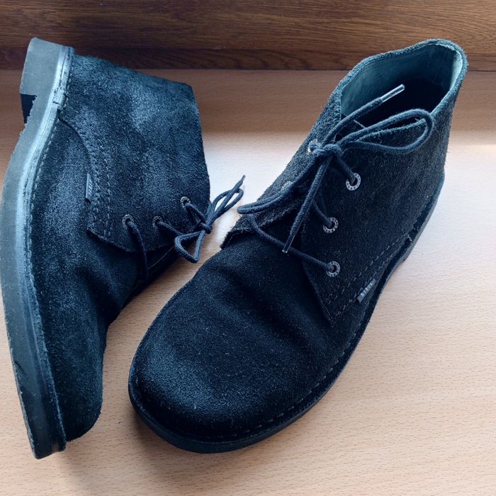 Klasyczne czarne welurki Steel roz 44 wkł 28cm.