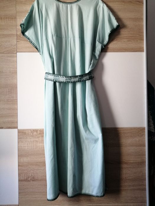 Vestido longo cor verde menta