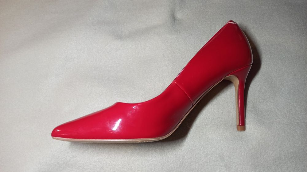 JEANY FAIRY szpilki RED edition exclusive 8-9cm