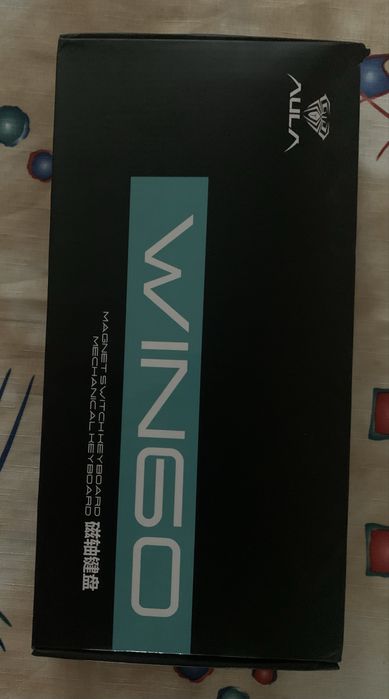 Продам магнитную клавиатуру aula win 60 he