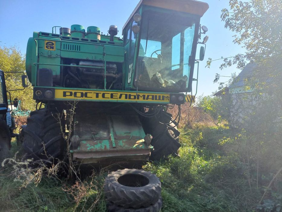 Комбайн ДОН 1500Б