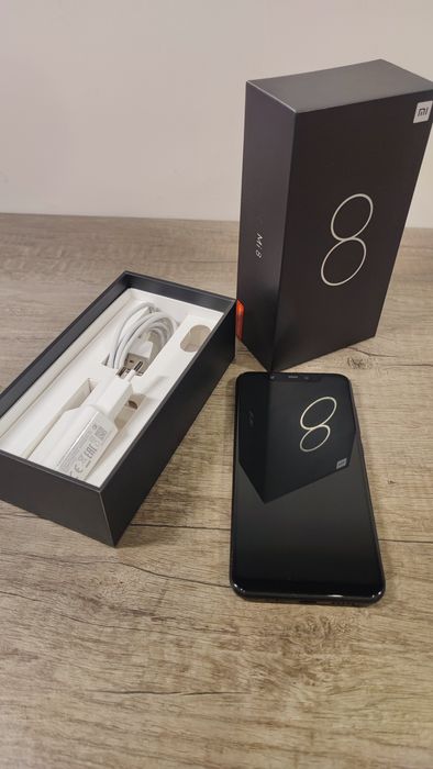 Смартфон Xiaomi Mi 8, 6/128 Gb