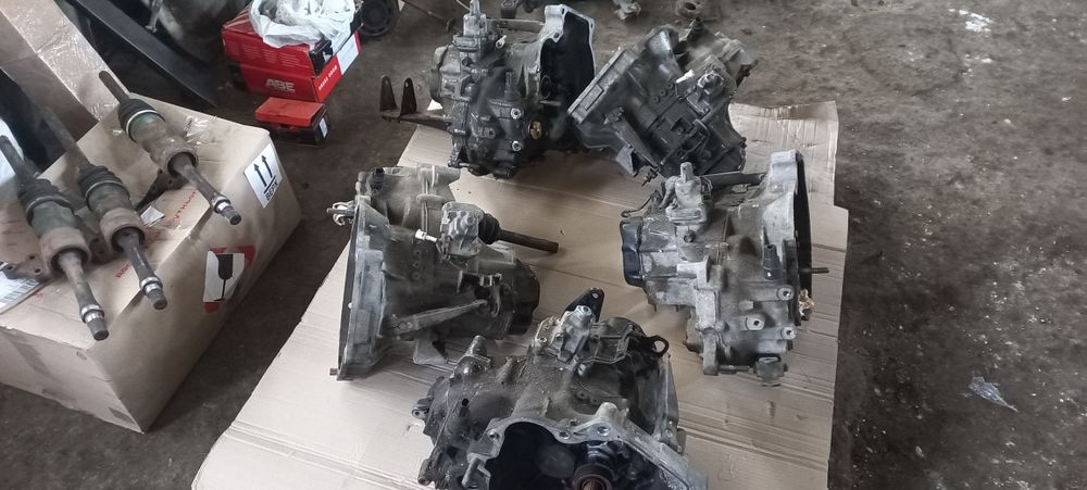 Suzuki Baleno коробка передач 1.6, 1.3