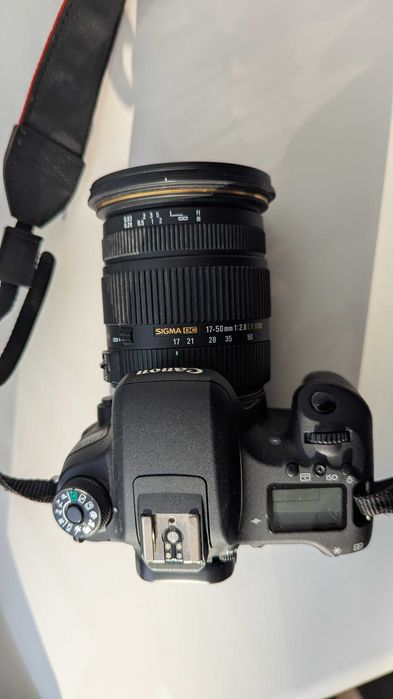 Фотоапарат Canon EOS 760D + Обʼєктив 17-50мм + сумка