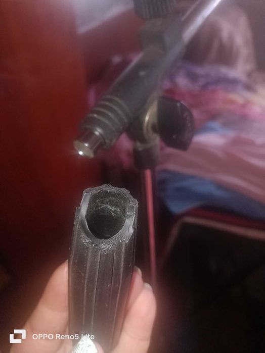 Продаю стойку под микрофон Журавль