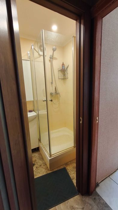 RLT T01 Продаж 4 кімнатної квартири в самісінькому центрі Чернігова (вул. Пирогова)