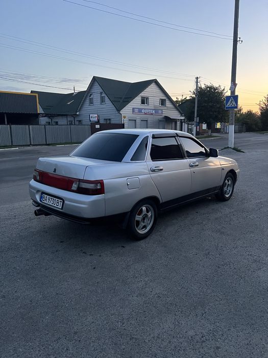 Продам Ваз 2110.