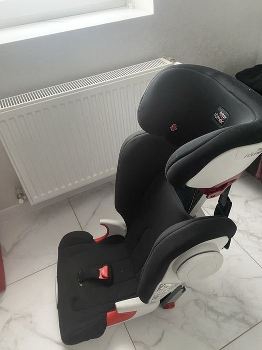 Автокрісла  дитяче Britax.