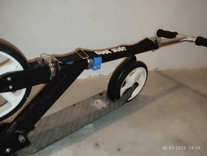 Hulajnoga czarna Cool Slide – jak nowa