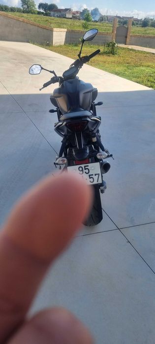 Moto yamaha mt 07