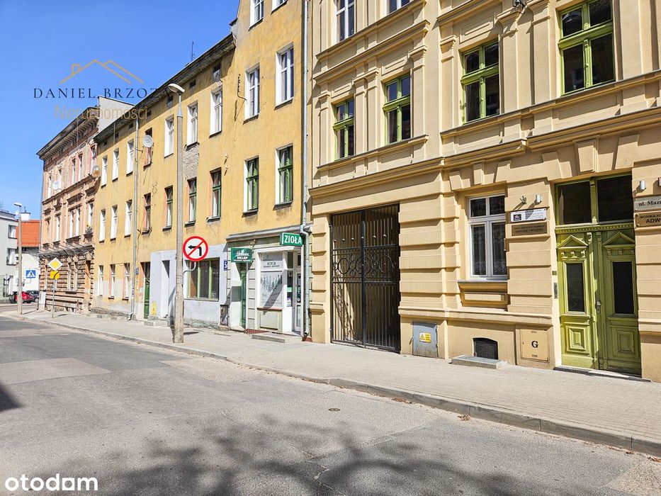 Lokal usługowy w ścisłym centrum Olsztyna 4 pok. 73m2