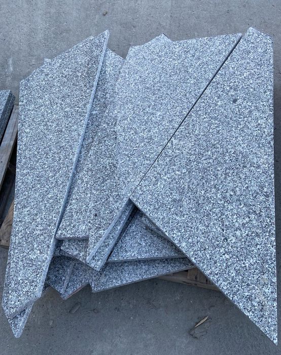 stopnie granitowe schody z kamienia podstopnie kamień naturalny granit