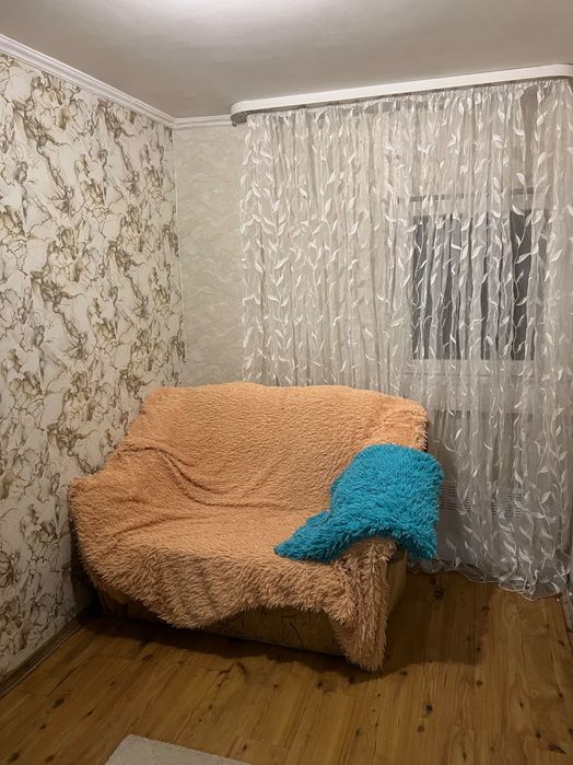 Продаж будинку у