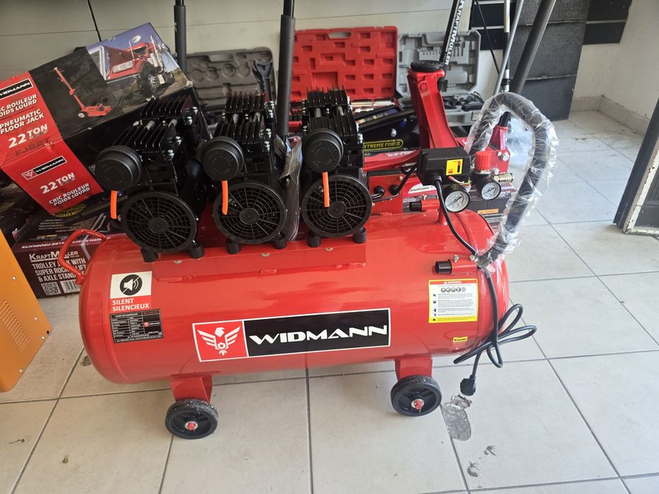 Compressor de 100  litros silencioso novo
