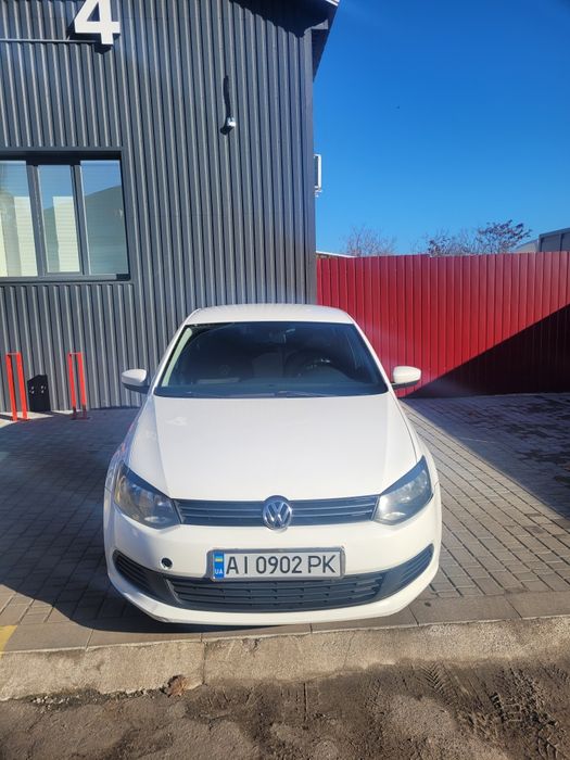 Volkswagen Polo 2013р, 1.6 газ/бензин в доброму стані